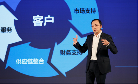 飛(fei)利浦炤明的“變”與(yu)“不變”